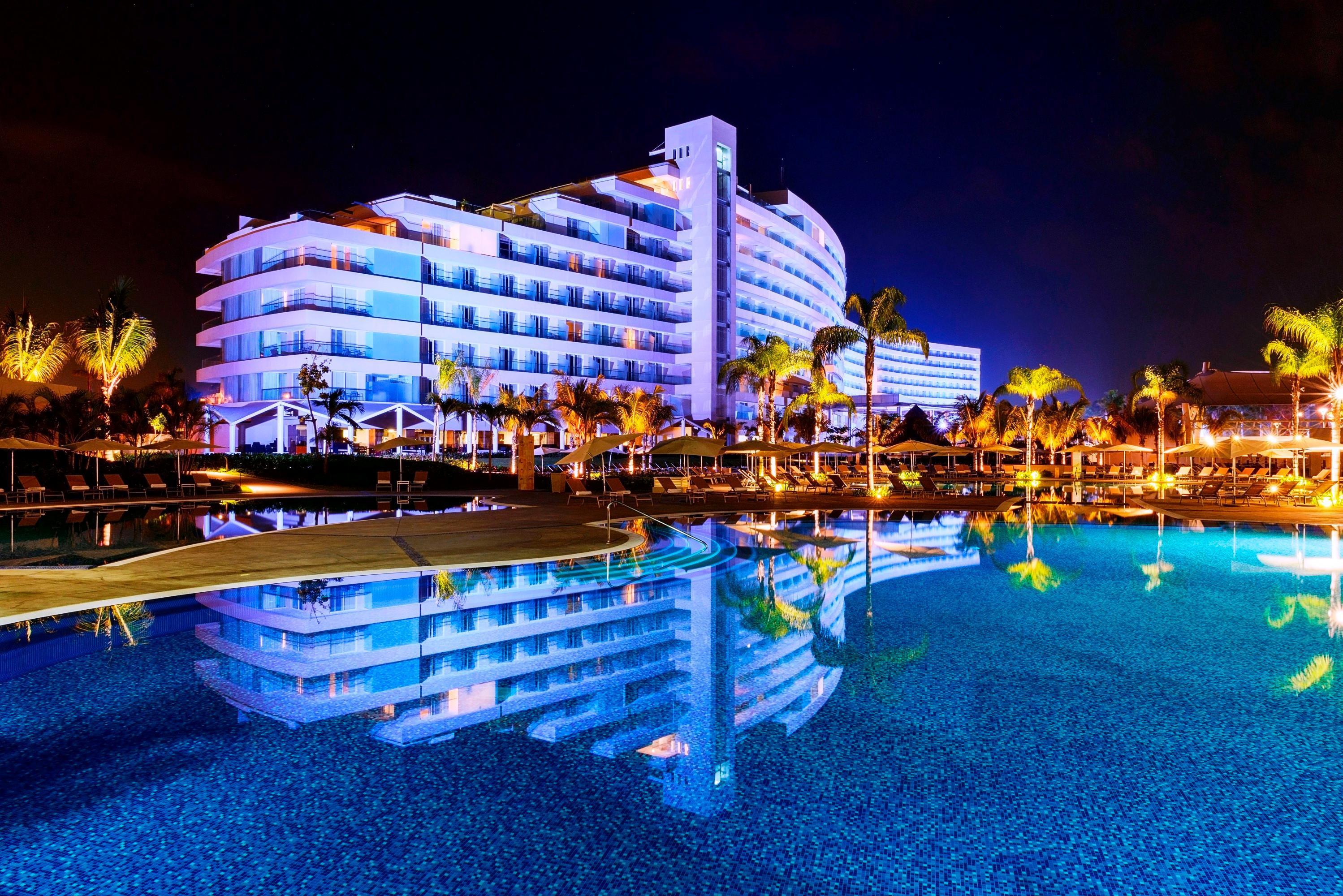 Palacio Mundo Imperial Riviera Diamante אקפולקו מראה חיצוני תמונה Hilton La Romana