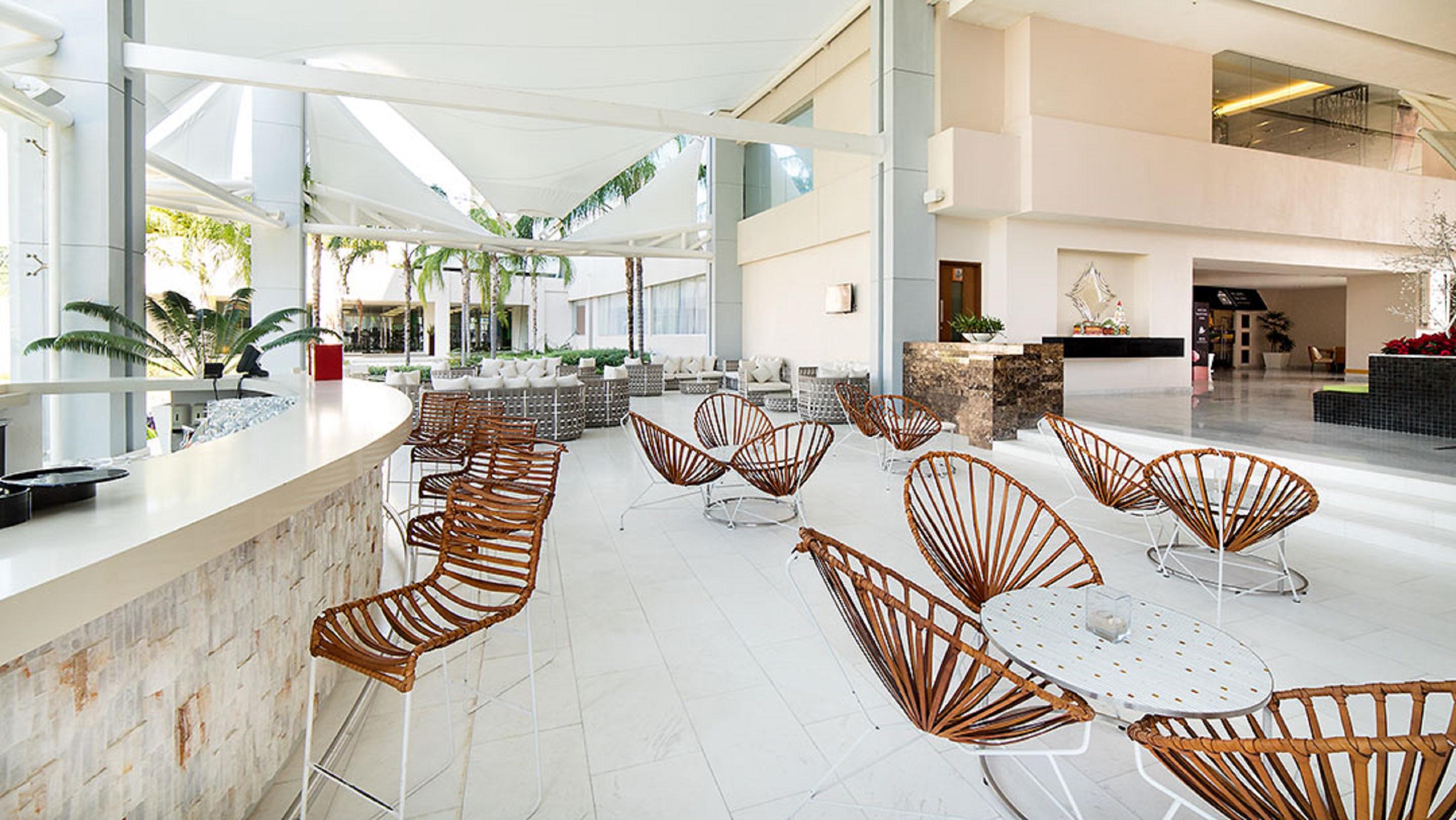 Palacio Mundo Imperial Riviera Diamante אקפולקו מראה חיצוני תמונה Interior of the hotel