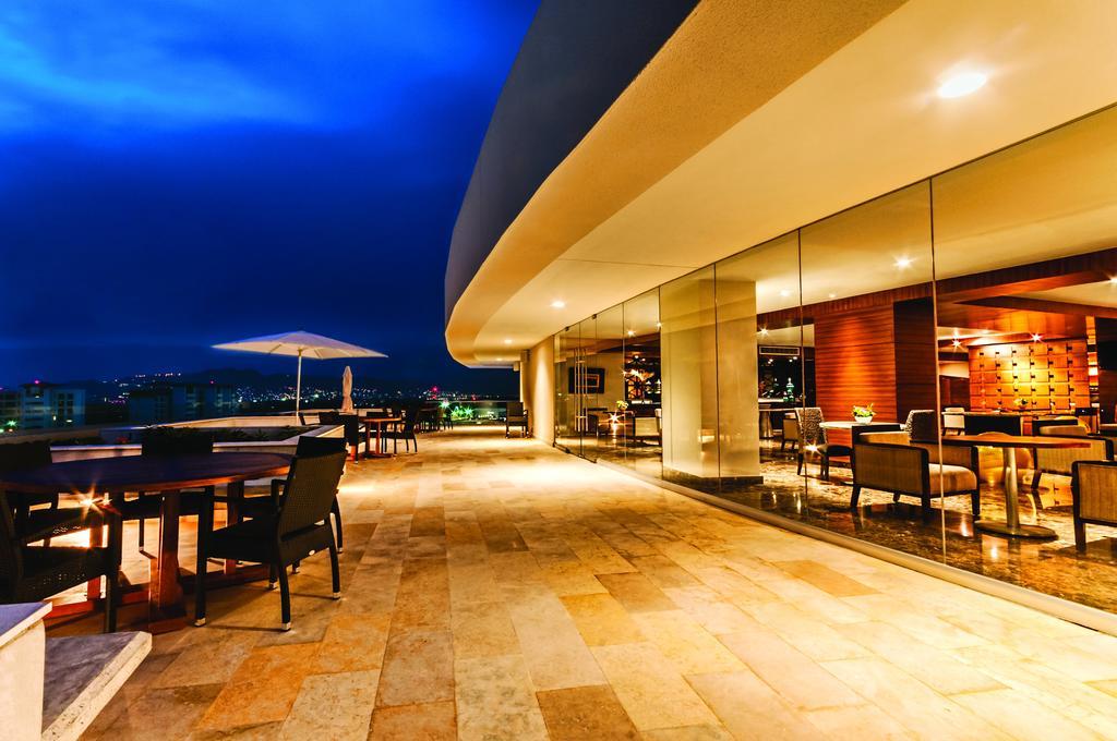 Palacio Mundo Imperial Riviera Diamante אקפולקו מראה חיצוני תמונה Sky Bar